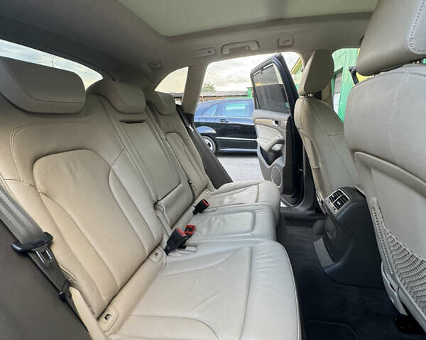 Синий Ауди Ку 5, объемом двигателя 2 л и пробегом 205 тыс. км за 13300 $, фото 88 на Automoto.ua