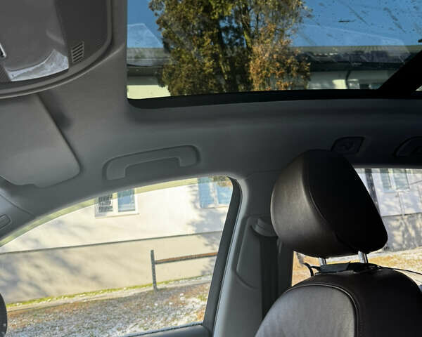 Синий Ауди Ку 5, объемом двигателя 2 л и пробегом 262 тыс. км за 18000 $, фото 8 на Automoto.ua