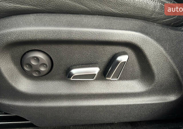 Ауді Ку 5 2013 у Одесі на Automoto.ua Синій Ауді Ку 5, об'ємом двигуна 1.98 л та пробігом 210 тис. км за 14400 $, фото 18 на Automoto.ua