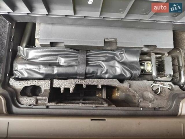 Синій Ауді Ку 5, об'ємом двигуна 1.98 л та пробігом 242 тис. км за 12700 $, фото 20 на Automoto.ua