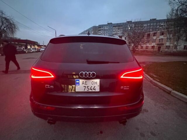 Синій Ауді Ку 5, об'ємом двигуна 2 л та пробігом 227 тис. км за 11500 $, фото 5 на Automoto.ua