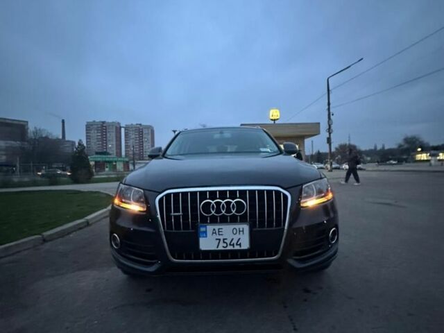 Синій Ауді Ку 5, об'ємом двигуна 2 л та пробігом 227 тис. км за 11500 $, фото 4 на Automoto.ua