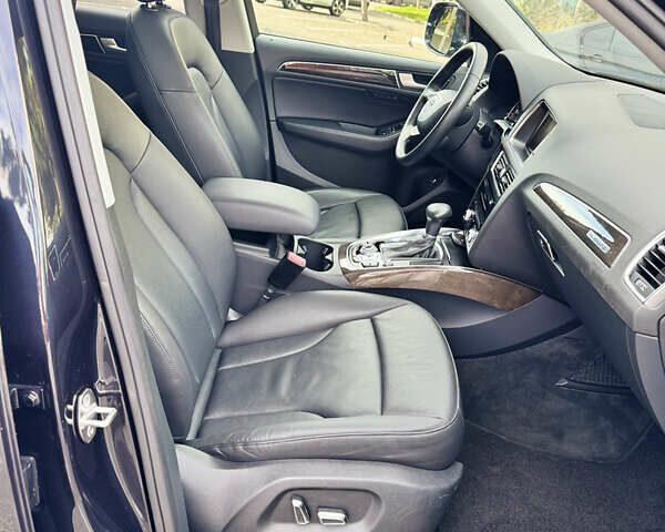 Ауді Ку 5 2013 у Одесі на Automoto.ua Синій Ауді Ку 5, об'ємом двигуна 1.98 л та пробігом 210 тис. км за 14400 $, фото 30 на Automoto.ua