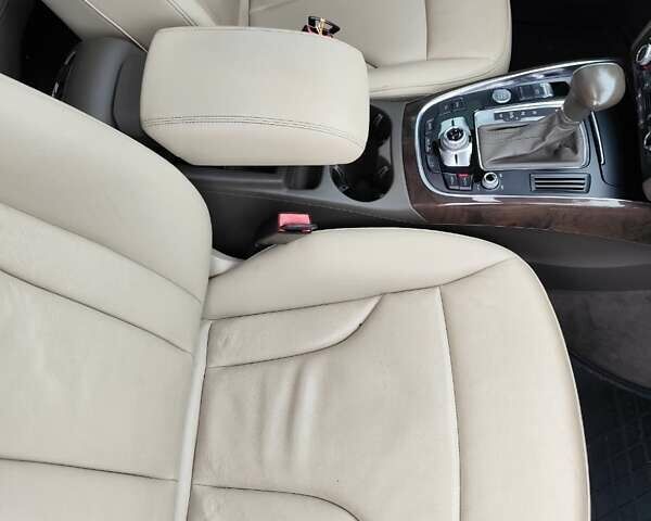 Синій Ауді Ку 5, об'ємом двигуна 1.98 л та пробігом 242 тис. км за 12700 $, фото 10 на Automoto.ua