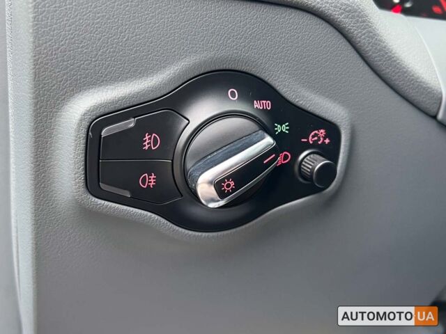 Синий Ауди Ку 5, объемом двигателя 3 л и пробегом 120 тыс. км за 23200 $, фото 21 на Automoto.ua