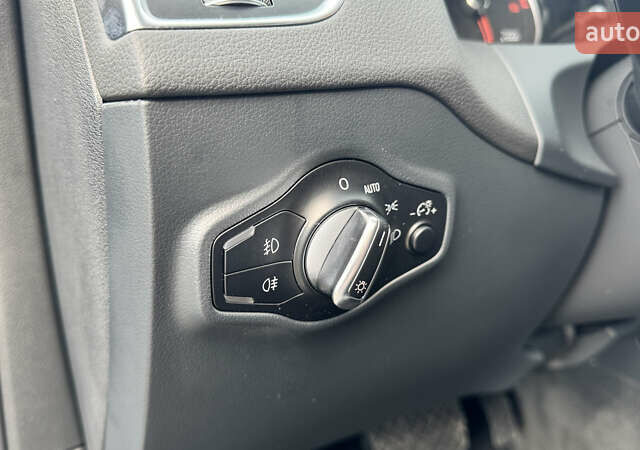 Ауді Ку 5 2013 у Одесі на Automoto.ua Синій Ауді Ку 5, об'ємом двигуна 1.98 л та пробігом 210 тис. км за 14400 $, фото 21 на Automoto.ua