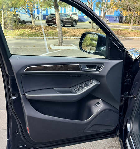 Ауді Ку 5 2013 у Одесі на Automoto.ua Синій Ауді Ку 5, об'ємом двигуна 1.98 л та пробігом 210 тис. км за 14400 $, фото 14 на Automoto.ua