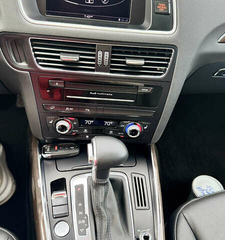Ауді Ку 5 2013 у Одесі на Automoto.ua Синій Ауді Ку 5, об'ємом двигуна 1.98 л та пробігом 210 тис. км за 14400 $, фото 26 на Automoto.ua