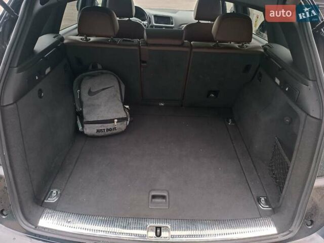 Синий Ауди Ку 5, объемом двигателя 1.98 л и пробегом 261 тыс. км за 12800 $, фото 38 на Automoto.ua