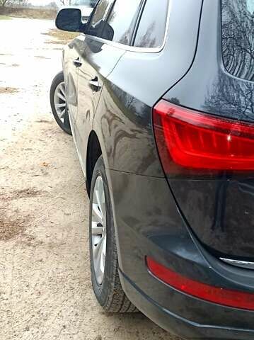 Синий Ауди Ку 5, объемом двигателя 1.98 л и пробегом 295 тыс. км за 13700 $, фото 4 на Automoto.ua