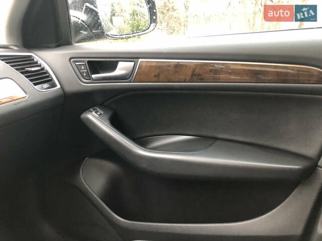 Синій Ауді Ку 5, об'ємом двигуна 2 л та пробігом 174 тис. км за 15300 $, фото 20 на Automoto.ua