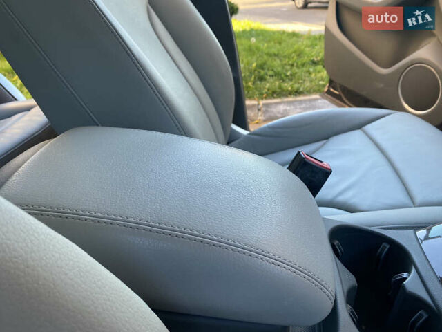 Синій Ауді Ку 5, об'ємом двигуна 2 л та пробігом 170 тис. км за 12900 $, фото 43 на Automoto.ua