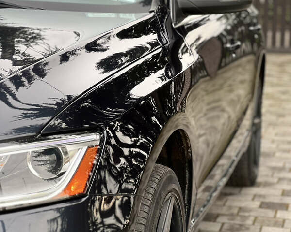 Синій Ауді Ку 5, об'ємом двигуна 2 л та пробігом 208 тис. км за 13700 $, фото 7 на Automoto.ua