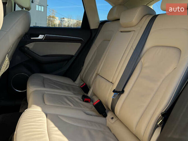 Синий Ауди Ку 5, объемом двигателя 3 л и пробегом 291 тыс. км за 16300 $, фото 21 на Automoto.ua