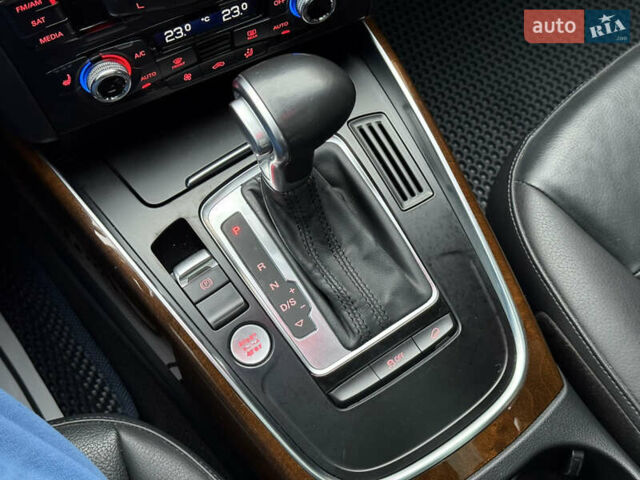 Синий Ауди Ку 5, объемом двигателя 1.98 л и пробегом 281 тыс. км за 12499 $, фото 51 на Automoto.ua