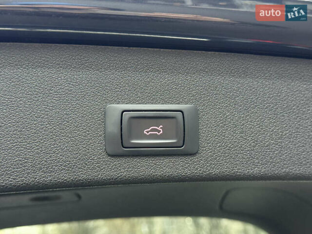 Синий Ауди Ку 5, объемом двигателя 1.98 л и пробегом 281 тыс. км за 12499 $, фото 61 на Automoto.ua