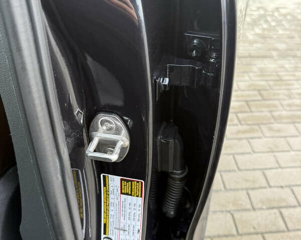 Синий Ауди Ку 5, объемом двигателя 1.98 л и пробегом 195 тыс. км за 13400 $, фото 36 на Automoto.ua