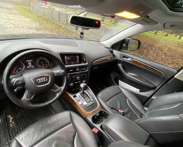 Синий Ауди Ку 5, объемом двигателя 2 л и пробегом 237 тыс. км за 15000 $, фото 21 на Automoto.ua