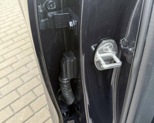 Синий Ауди Ку 5, объемом двигателя 1.98 л и пробегом 195 тыс. км за 13400 $, фото 38 на Automoto.ua