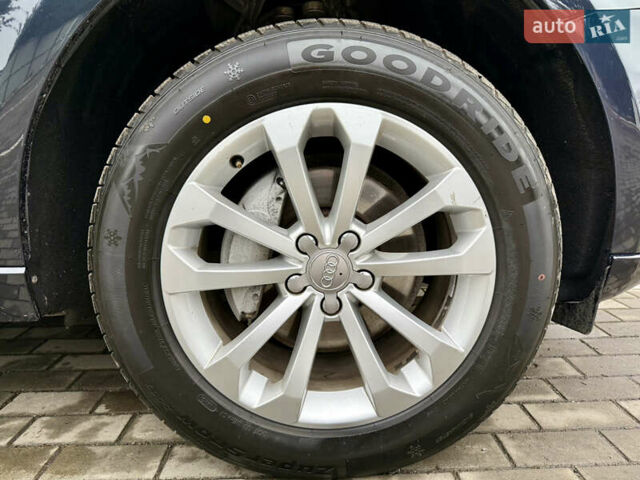 Синий Ауди Ку 5, объемом двигателя 2 л и пробегом 220 тыс. км за 15900 $, фото 26 на Automoto.ua