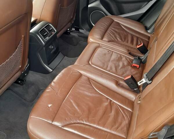 Синий Ауди Ку 5, объемом двигателя 1.98 л и пробегом 186 тыс. км за 14500 $, фото 10 на Automoto.ua
