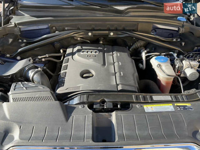 Синій Ауді Ку 5, об'ємом двигуна 1.98 л та пробігом 121 тис. км за 18200 $, фото 17 на Automoto.ua