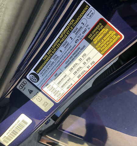 Синій Ауді Ку 5, об'ємом двигуна 2 л та пробігом 158 тис. км за 16000 $, фото 20 на Automoto.ua