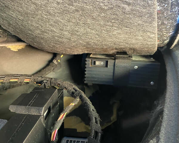 Синій Ауді Ку 5, об'ємом двигуна 2 л та пробігом 170 тис. км за 12900 $, фото 29 на Automoto.ua