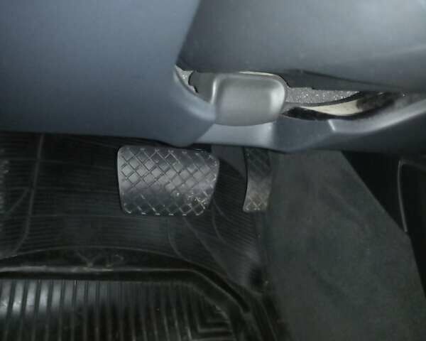 Синий Ауди Ку 5, объемом двигателя 1.98 л и пробегом 295 тыс. км за 13700 $, фото 27 на Automoto.ua