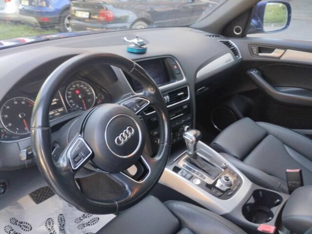 Синій Ауді Ку 5, об'ємом двигуна 2 л та пробігом 240 тис. км за 15300 $, фото 11 на Automoto.ua