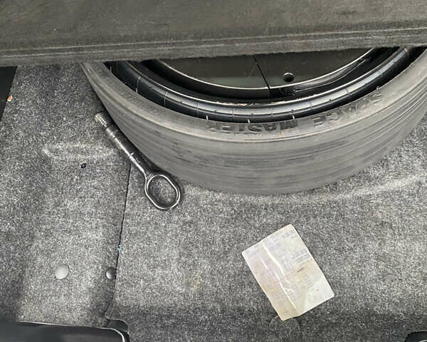 Синий Ауди Ку 5, объемом двигателя 2 л и пробегом 237 тыс. км за 15000 $, фото 26 на Automoto.ua