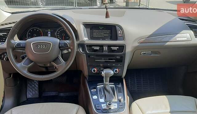 Синій Ауді Ку 5, об'ємом двигуна 3 л та пробігом 148 тис. км за 13500 $, фото 5 на Automoto.ua