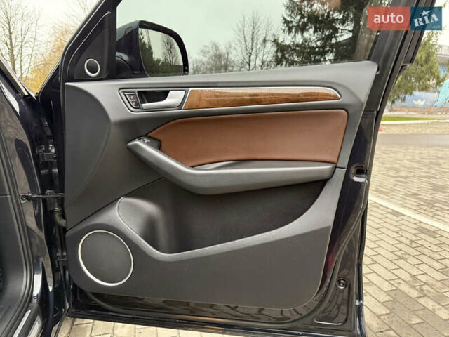 Синий Ауди Ку 5, объемом двигателя 2 л и пробегом 220 тыс. км за 15900 $, фото 40 на Automoto.ua