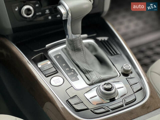 Синій Ауді Ку 5, об'ємом двигуна 2 л та пробігом 208 тис. км за 13700 $, фото 26 на Automoto.ua