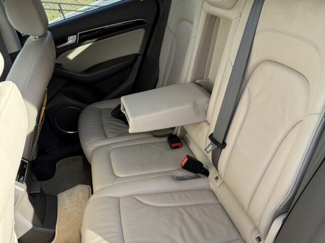 Синій Ауді Ку 5, об'ємом двигуна 2 л та пробігом 143 тис. км за 15600 $, фото 15 на Automoto.ua