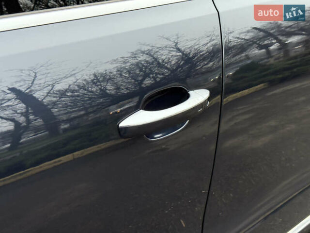 Синий Ауди Ку 5, объемом двигателя 1.98 л и пробегом 281 тыс. км за 12499 $, фото 19 на Automoto.ua