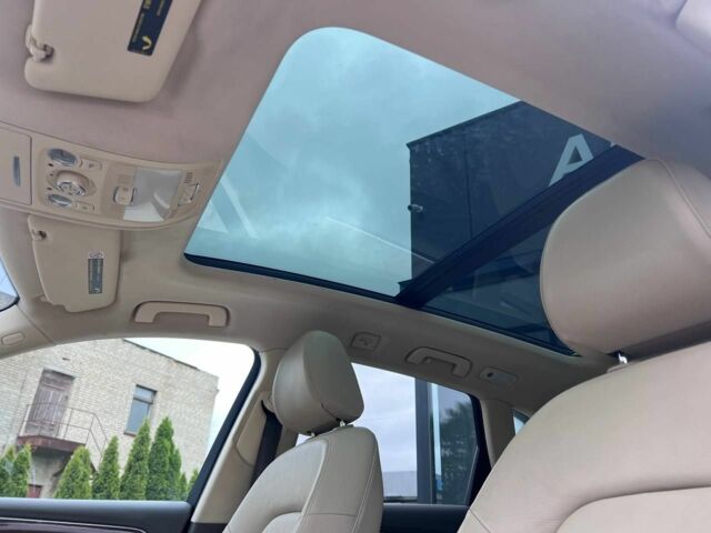 Синий Ауди Ку 5, объемом двигателя 2 л и пробегом 153 тыс. км за 345 $, фото 6 на Automoto.ua