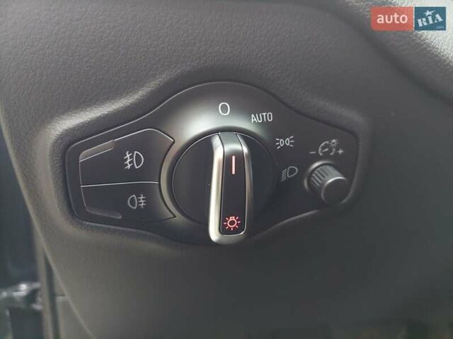 Синий Ауди Ку 5, объемом двигателя 1.97 л и пробегом 167 тыс. км за 24555 $, фото 35 на Automoto.ua