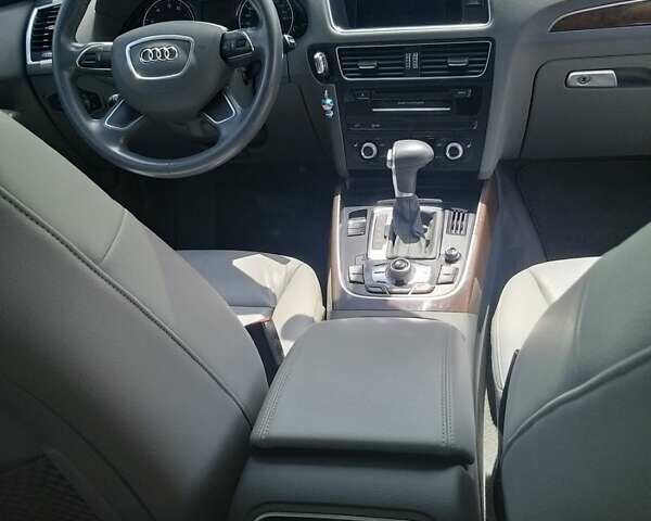 Синий Ауди Ку 5, объемом двигателя 1.98 л и пробегом 144 тыс. км за 17000 $, фото 2 на Automoto.ua