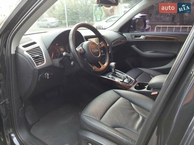 Синий Ауди Ку 5, объемом двигателя 1.97 л и пробегом 167 тыс. км за 24555 $, фото 28 на Automoto.ua