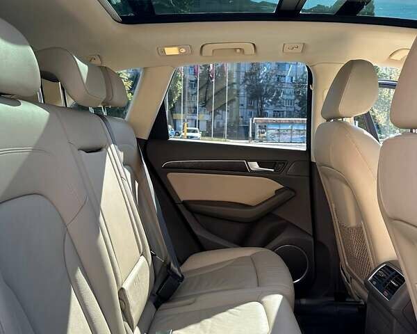 Синий Ауди Ку 5, объемом двигателя 1.98 л и пробегом 135 тыс. км за 18000 $, фото 10 на Automoto.ua