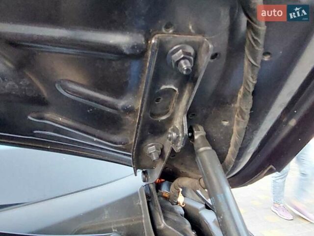 Синий Ауди Ку 5, объемом двигателя 1.97 л и пробегом 167 тыс. км за 24555 $, фото 77 на Automoto.ua