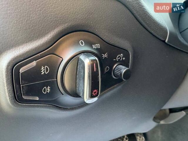 Ауді Ку 5 2015 у Львові на Automoto.ua Синій Ауді Ку 5, об'ємом двигуна 3 л та пробігом 135 тис. км за 14500 $, фото 12 на Automoto.ua