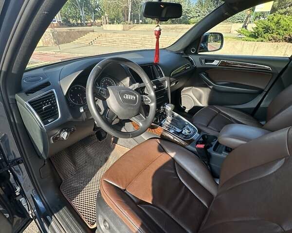 Синий Ауди Ку 5, объемом двигателя 1.98 л и пробегом 163 тыс. км за 16900 $, фото 17 на Automoto.ua