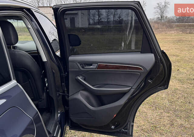 Синий Ауди Ку 5, объемом двигателя 1.98 л и пробегом 135 тыс. км за 21000 $, фото 17 на Automoto.ua