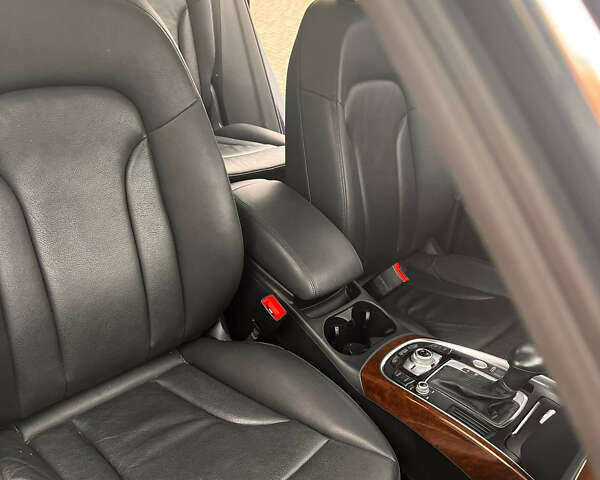 Синій Ауді Ку 5, об'ємом двигуна 1.98 л та пробігом 268 тис. км за 13600 $, фото 17 на Automoto.ua