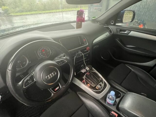 Синий Ауди Ку 5, объемом двигателя 2 л и пробегом 240 тыс. км за 19300 $, фото 6 на Automoto.ua