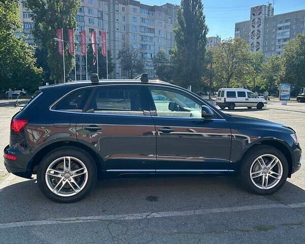 Синий Ауди Ку 5, объемом двигателя 1.98 л и пробегом 135 тыс. км за 18000 $, фото 6 на Automoto.ua