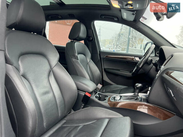 Синій Ауді Ку 5, об'ємом двигуна 1.98 л та пробігом 130 тис. км за 15500 $, фото 26 на Automoto.ua