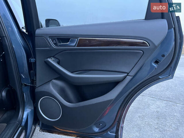 Синій Ауді Ку 5, об'ємом двигуна 1.98 л та пробігом 131 тис. км за 15400 $, фото 16 на Automoto.ua